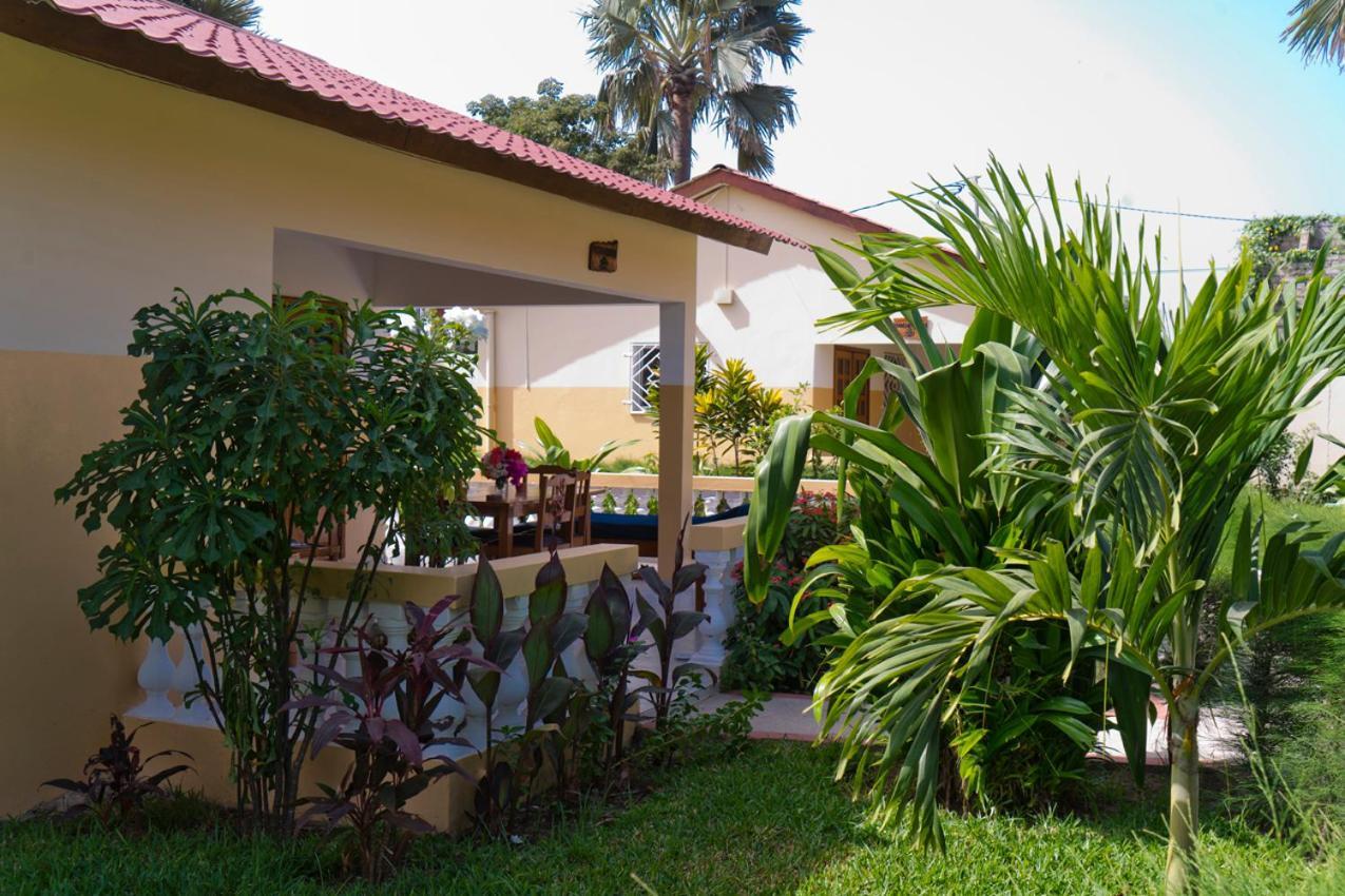 Kunta Kinteh Beach Complex Kotu Extérieur photo